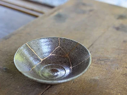 金継ぎで直した鉢
